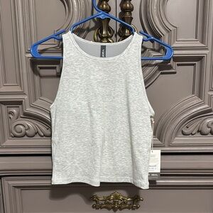 NWT Vuori Pose Plyo Tank M